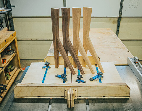 large crosscut sled for making furniture